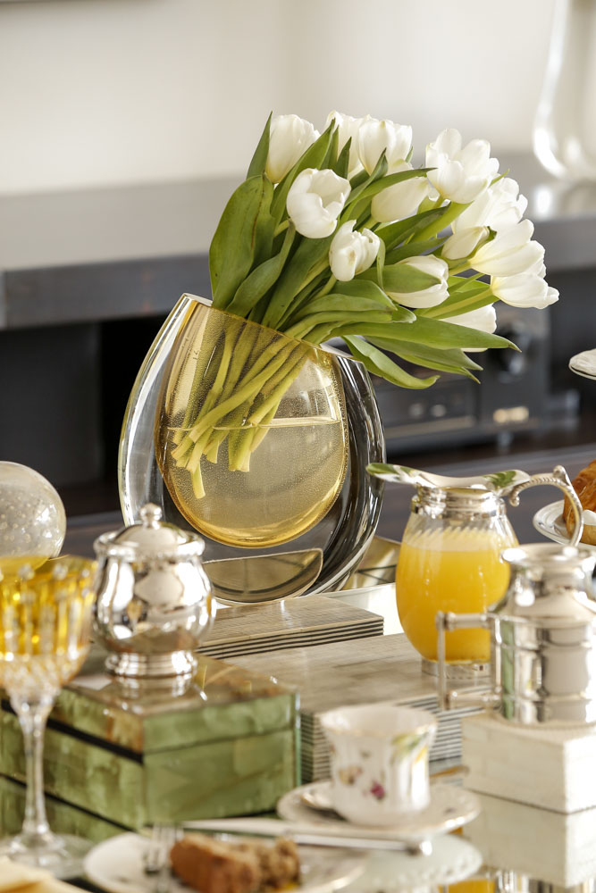 vasos e flores cristais cá d'oro