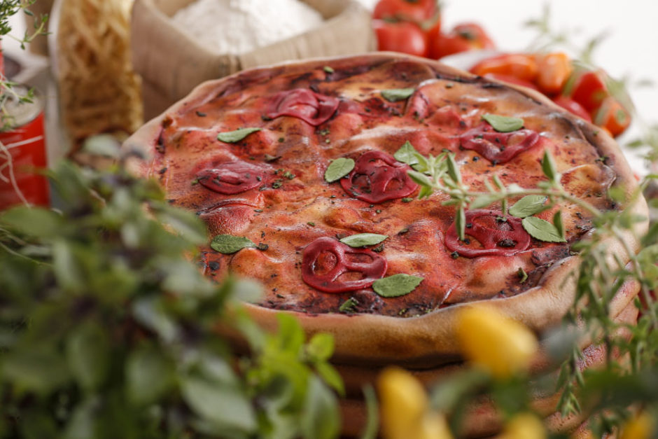 bolo em formato de pizza