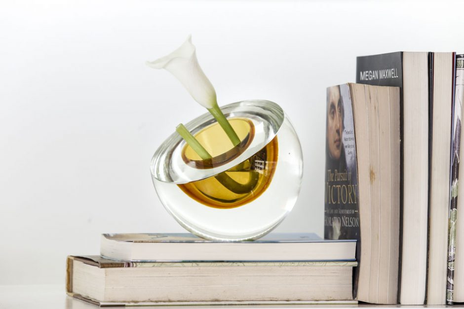 vaso de cristal com flor