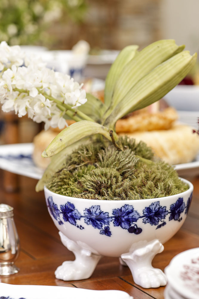 cachepot azul e branco