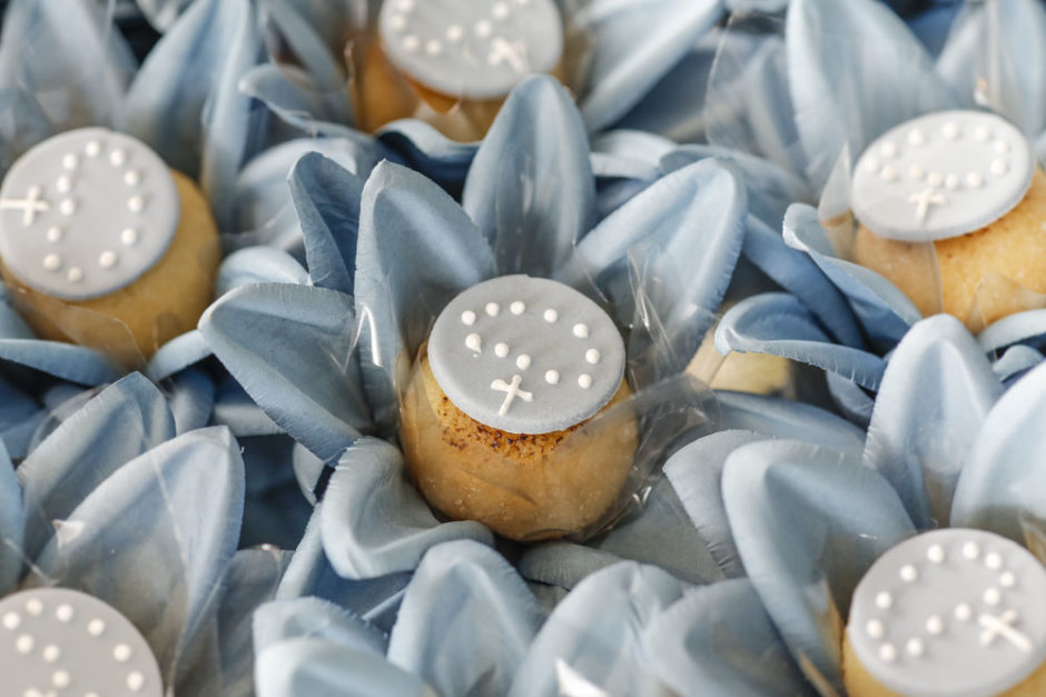 doces com terninhos confeitados