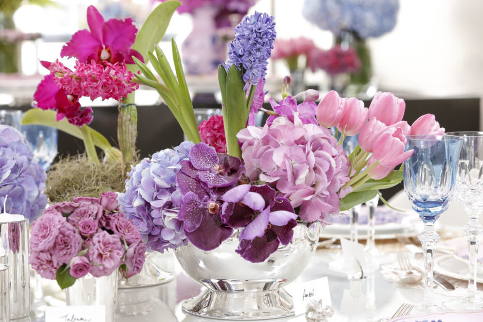arranjo de flores rosa, lilás
