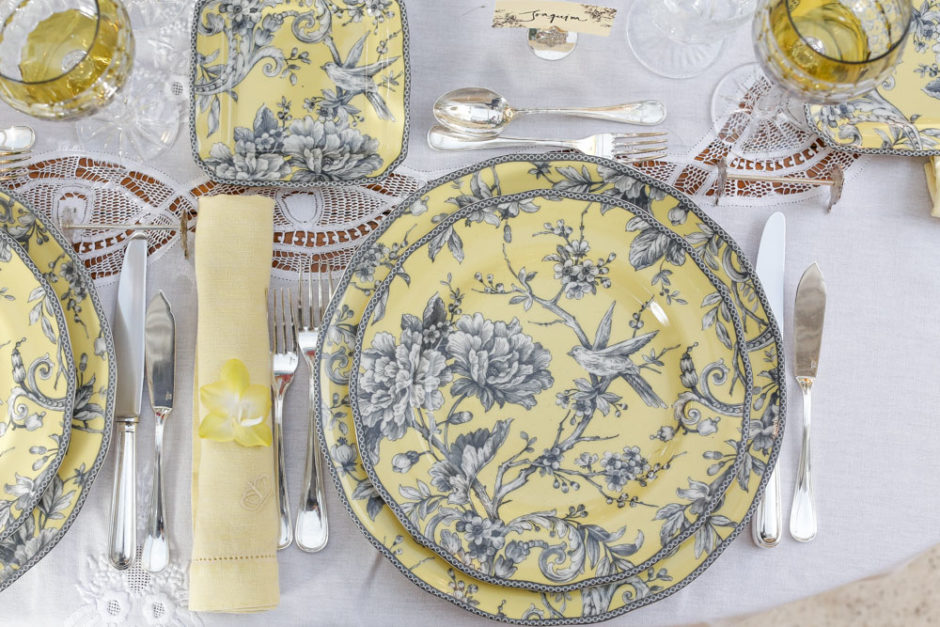 mesa posta com Coleção Petrópolis Tania Bulhões 