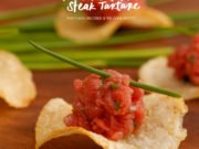 chip de batata com steak tartare we cook buffet