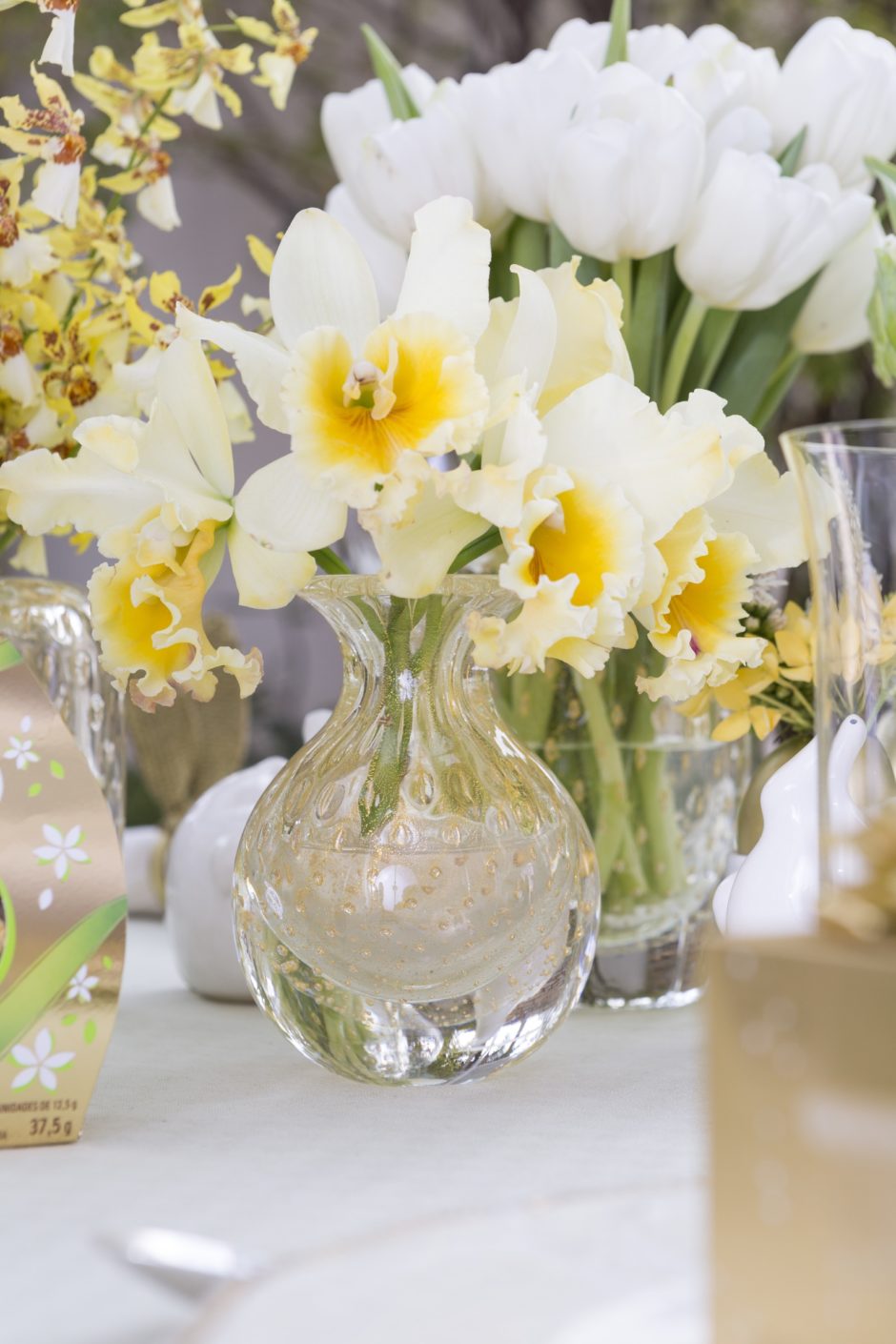 vasos transparentes cá d'oro com flores 